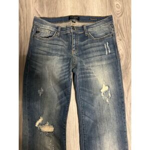 Judy Blue Straight Fit Distressed Medium Wash Jeans  7 or 28 stretch denim